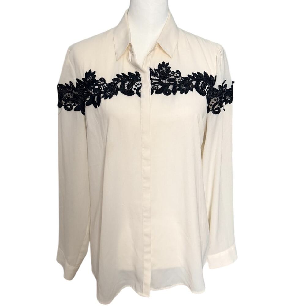 Express Women's Button Down Off White and Black Medium